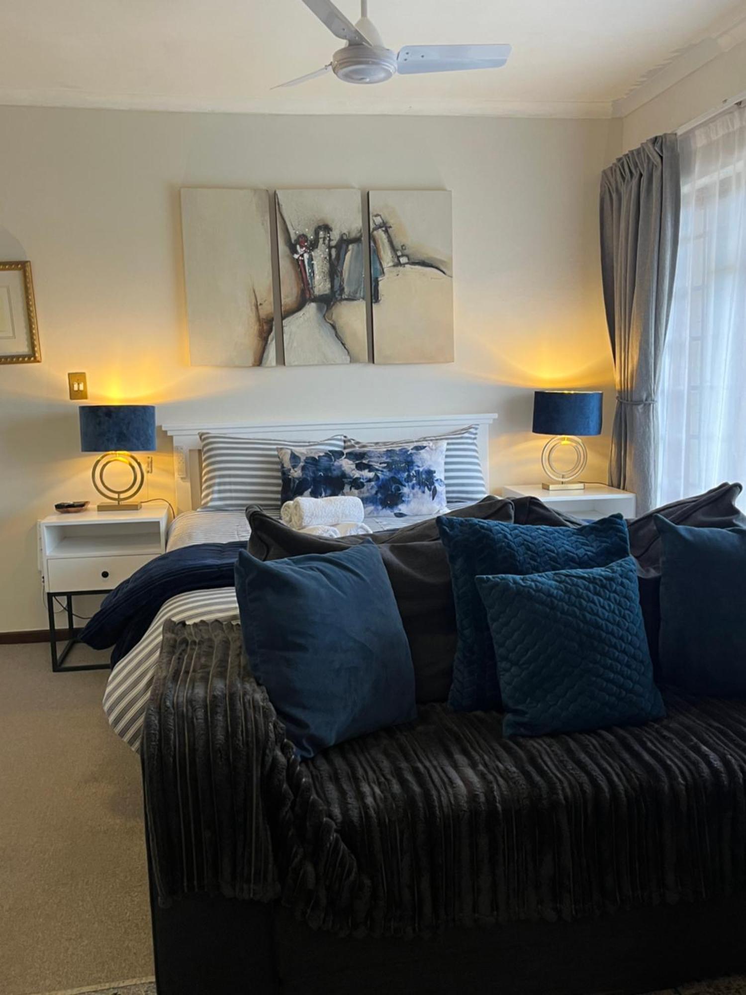 Dolphin Circle Bed And Breakfast Плетенбърг Бей Екстериор снимка